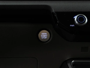 Минивэн Kia Carnival 2025 года, 6098999 рублей, Москва