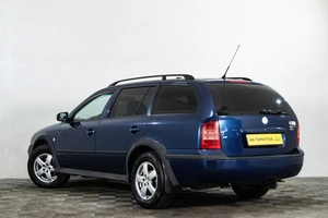 Универсал Skoda Octavia 2006 года, 549000 рублей, Сургут
