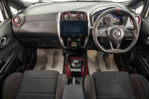 Хетчбэк Nissan Note 2017 года, 1299000 рублей, Барнаул