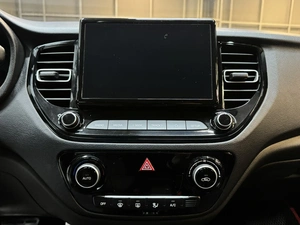 Седан Hyundai Solaris 2021 года, 1327000 рублей, Красноярск