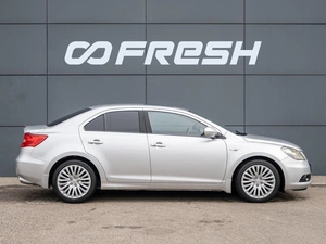 Седан Suzuki Kizashi 2010 года, 975000 рублей, Краснодар