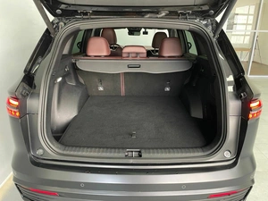 Внедорожник Geely Monjaro 2023 года, 2885000 рублей, Красноярск