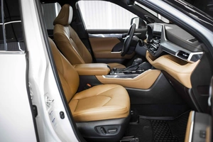 Внедорожник Toyota Highlander 2022 года, 8999000 рублей, Москва