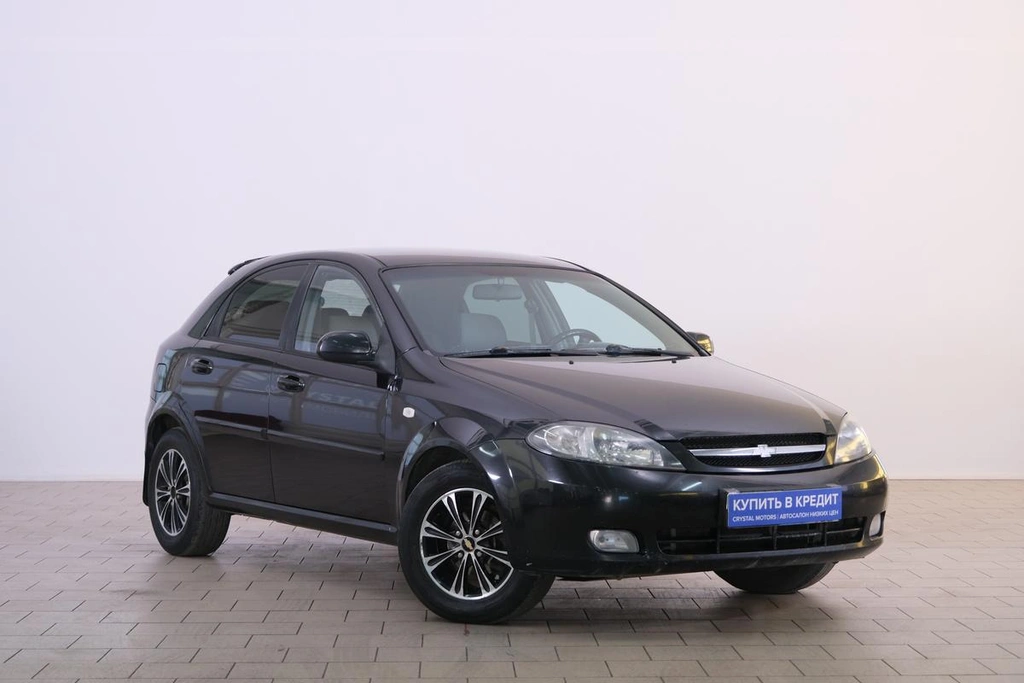 Хетчбэк Chevrolet Lacetti 2009 года, 529000 рублей, Омск