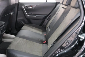 Внедорожник Toyota RAV4 2025 года, 4349000 рублей, Омск