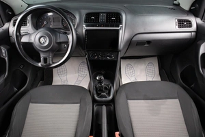 Седан Volkswagen Polo 2013 года, 649000 рублей, Оренбург