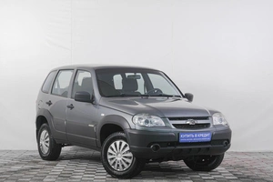 Внедорожник Chevrolet Niva 2017 года, 799000 рублей, Кемерово