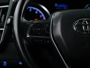 Седан Toyota Camry 2019 года, 2225055 рублей, Москва