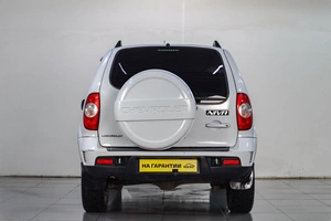 Внедорожник Chevrolet Niva 2013 года, 539000 рублей, Челябинск