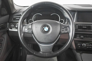 Седан BMW 5 серия 2016 года, 2809000 рублей, Кемерово