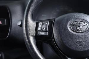 Хетчбэк Toyota Vitz 2018 года, 1199000 рублей, Новосибирск