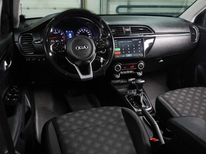 Седан Kia Rio 2017 года, 1389000 рублей, Воронеж
