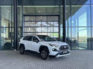 Внедорожник Toyota RAV4 2024 года, 3790000 рублей, Уфа