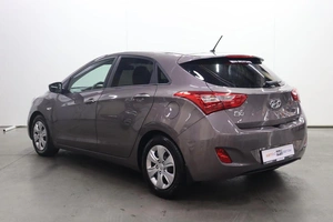 Хэтчбек Hyundai i30 2014 года, 1300000 рублей, Брянск