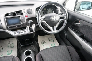 Минивэн Honda Stream 2011 года, 1269000 рублей, Красноярск