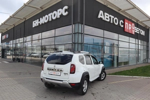 Внедорожник Renault Duster 2015 года, 1150000 рублей, Мирное