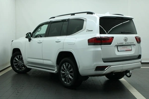 Внедорожник Toyota Land Cruiser 2021 года, 9700000 рублей, Красноярск