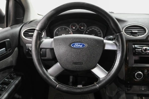 Седан Ford Focus 2006 года, 379000 рублей, Новокузнецк