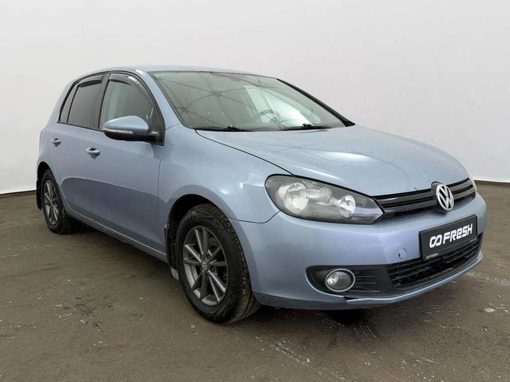 Хетчбэк Volkswagen Golf 2011 года, 673000 рублей, Орёл