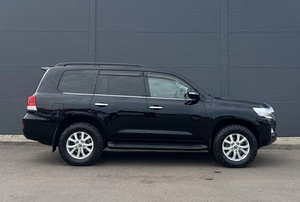 Внедорожник Toyota Land Cruiser 2019 года, 5000000 рублей, Солонцы
