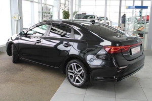 Седан Kia Cerato 2019 года, 1854000 рублей, Красноярск