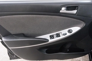 Хетчбэк Hyundai Solaris 2011 года, 719000 рублей, Красноярск