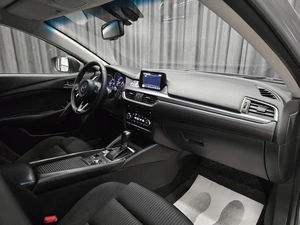 Седан Mazda 6 2016 года, 1650000 рублей, Красноярск