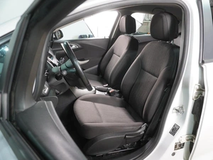 Хетчбэк Opel Astra 2012 года, 775000 рублей, Воронеж