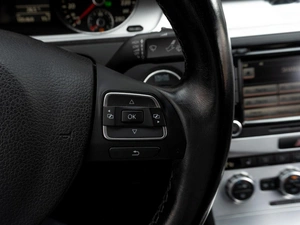 Седан Volkswagen Passat CC 2013 года, 1449000 рублей, Саратов