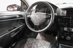 Хетчбэк Opel Astra GTC 2007 года, 489000 рублей, Новокузнецк
