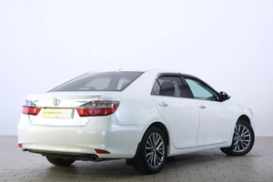 Седан Toyota Camry 2016 года, 1879000 рублей, Омск