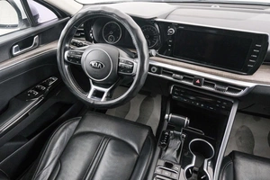 Седан Kia K5 2021 года, 2699000 рублей, Красноярск