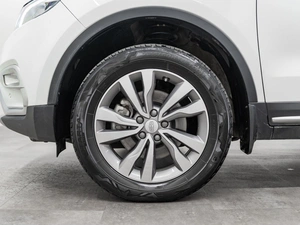 Внедорожник Geely Atlas 2020 года, 1900000 рублей, Красноярск