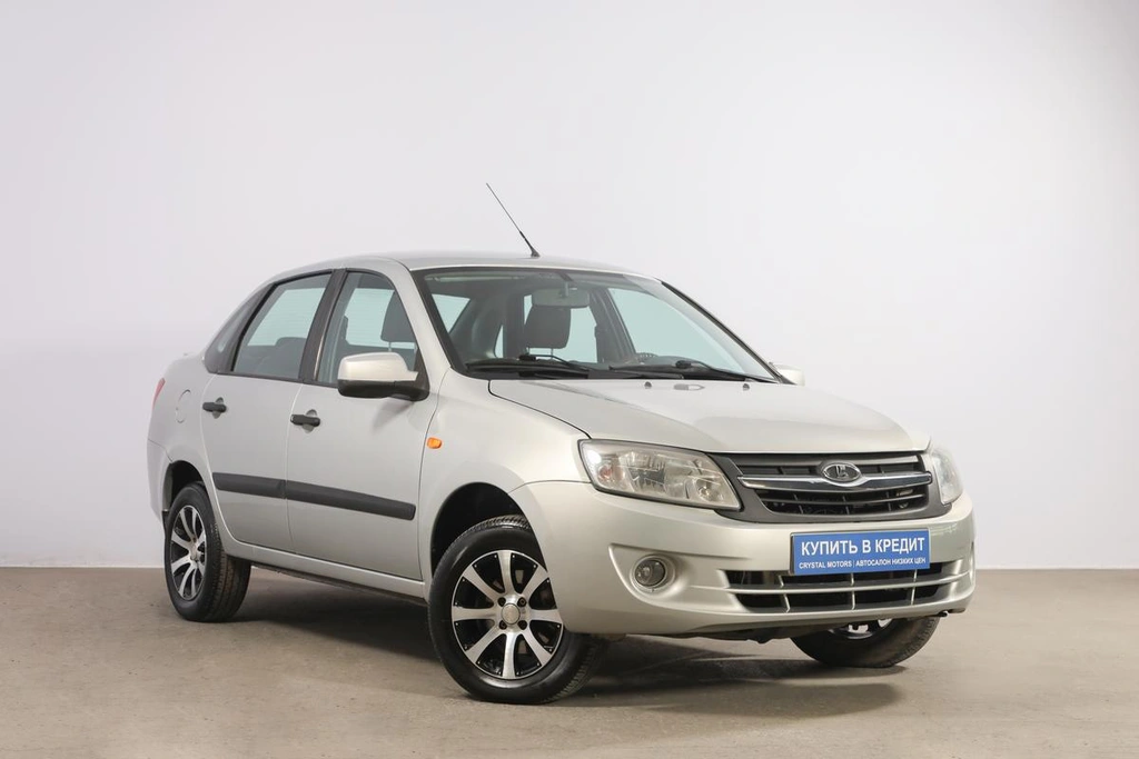 Седан ВАЗ (LADA) Granta 2013 года, 549000 рублей, Новосибирск