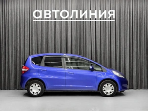 Хетчбэк Honda Fit 2011 года, 949000 рублей, Красноярск