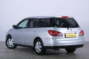 Универсал Nissan Wingroad 2007 года, 639000 рублей, Омск