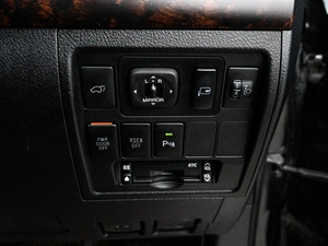 Внедорожник Toyota Land Cruiser 2011 года, 5500000 рублей, Краснодар