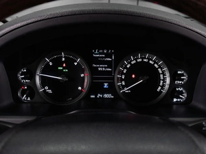 Внедорожник Toyota Land Cruiser 2018 года, 6700000 рублей, Тюмень