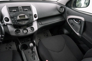 Внедорожник Toyota RAV4 2006 года, 1049000 рублей, Красноярск
