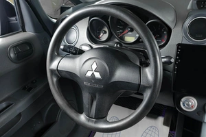 Хетчбэк Mitsubishi Colt 2006 года, 619000 рублей, Тюмень