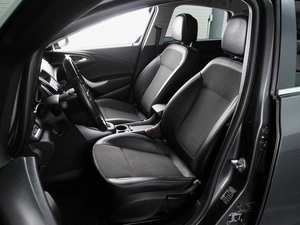 Хетчбэк Opel Astra 2012 года, 749000 рублей, Воронеж