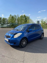 Хетчбэк Toyota Yaris 2007 года, 679000 рублей, Красноярск