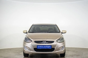 Седан Hyundai Solaris 2011 года, 809000 рублей, Оренбург