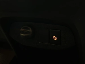 Хетчбэк Toyota Vitz 2017 года, 1197000 рублей, Красноярск