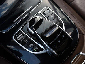 Седан Mercedes-benz E-класс 2016 года, 2850000 рублей, Краснодар