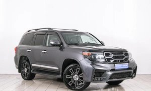 Внедорожник Toyota Land Cruiser 2014 года, 4399000 рублей, Красноярск