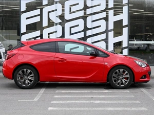 Хетчбэк Opel Astra GTC 2012 года, 999000 рублей, Волгоград