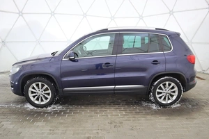 Внедорожник Volkswagen Tiguan 2012 года, 1150000 рублей, Обнинск