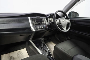 Универсал Toyota Corolla Fielder 2020 года, 1599000 рублей, Новосибирск