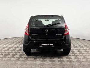 Хетчбэк Renault Sandero 2011 года, 509900 рублей, Казань